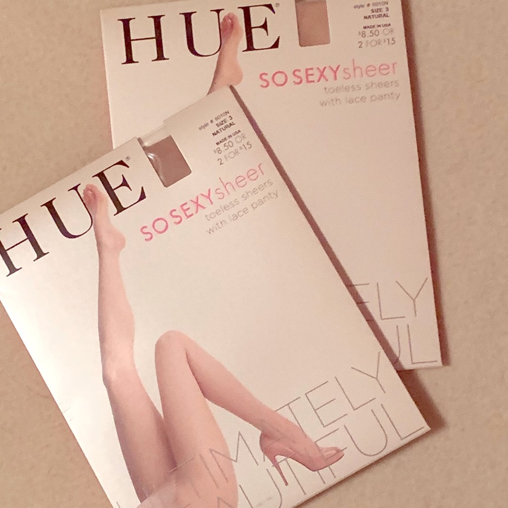 NWT. Sheer Pantyhose